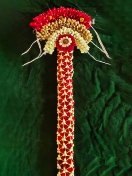 Pelli poola jada venis set in hyderabad