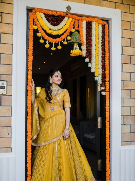 Best Wedding Entrance Door Decoration